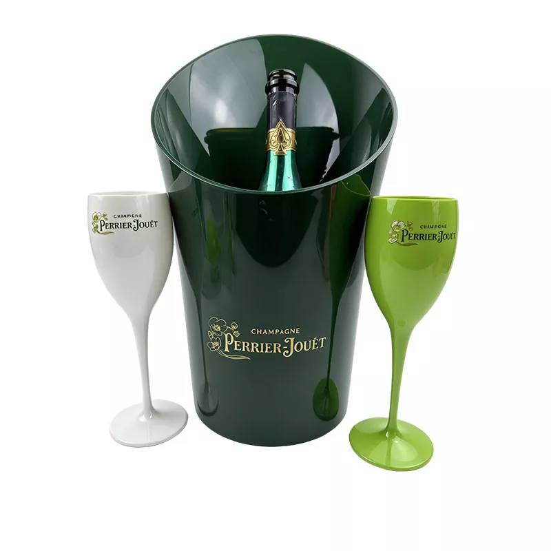 Plastic Beer Bottle Ice Bucket